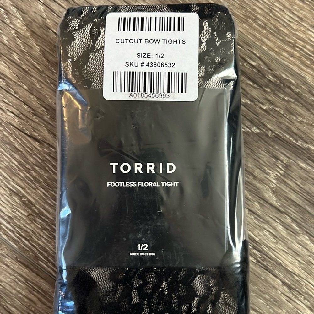 torrid Footless Floral Lace Tights NWT - Picture 3 of 4